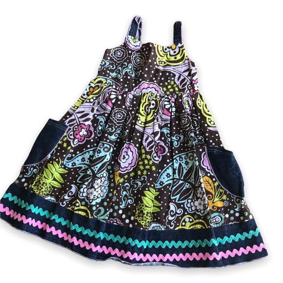 Cleo & Dot Girls Dress Size 5 Big Flowers Ruffle Pockets Boutique Brown Blue - Picture 2 of 6